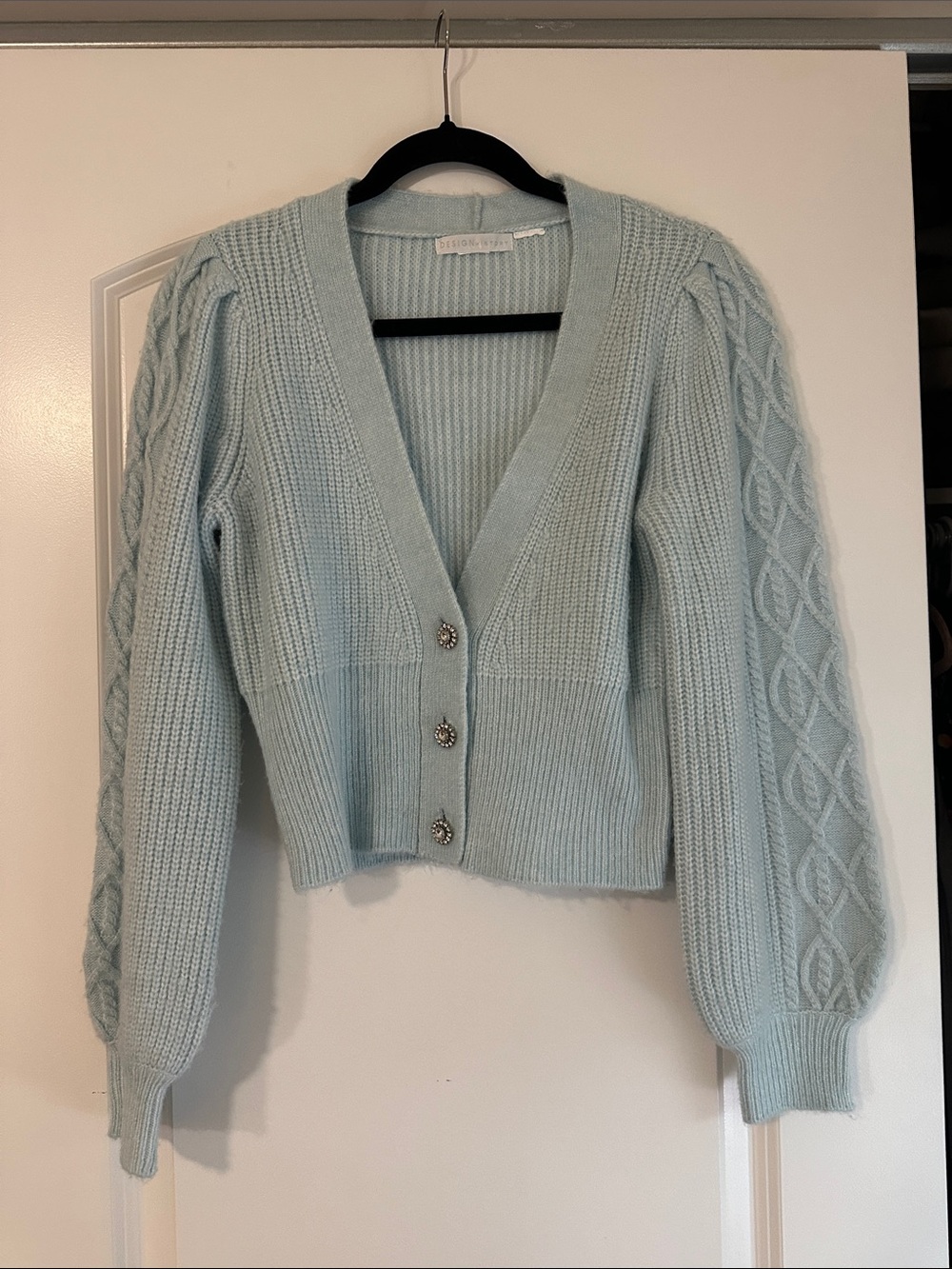 Design History Pale Blue Cropped Cable-Sleeve Cardigan